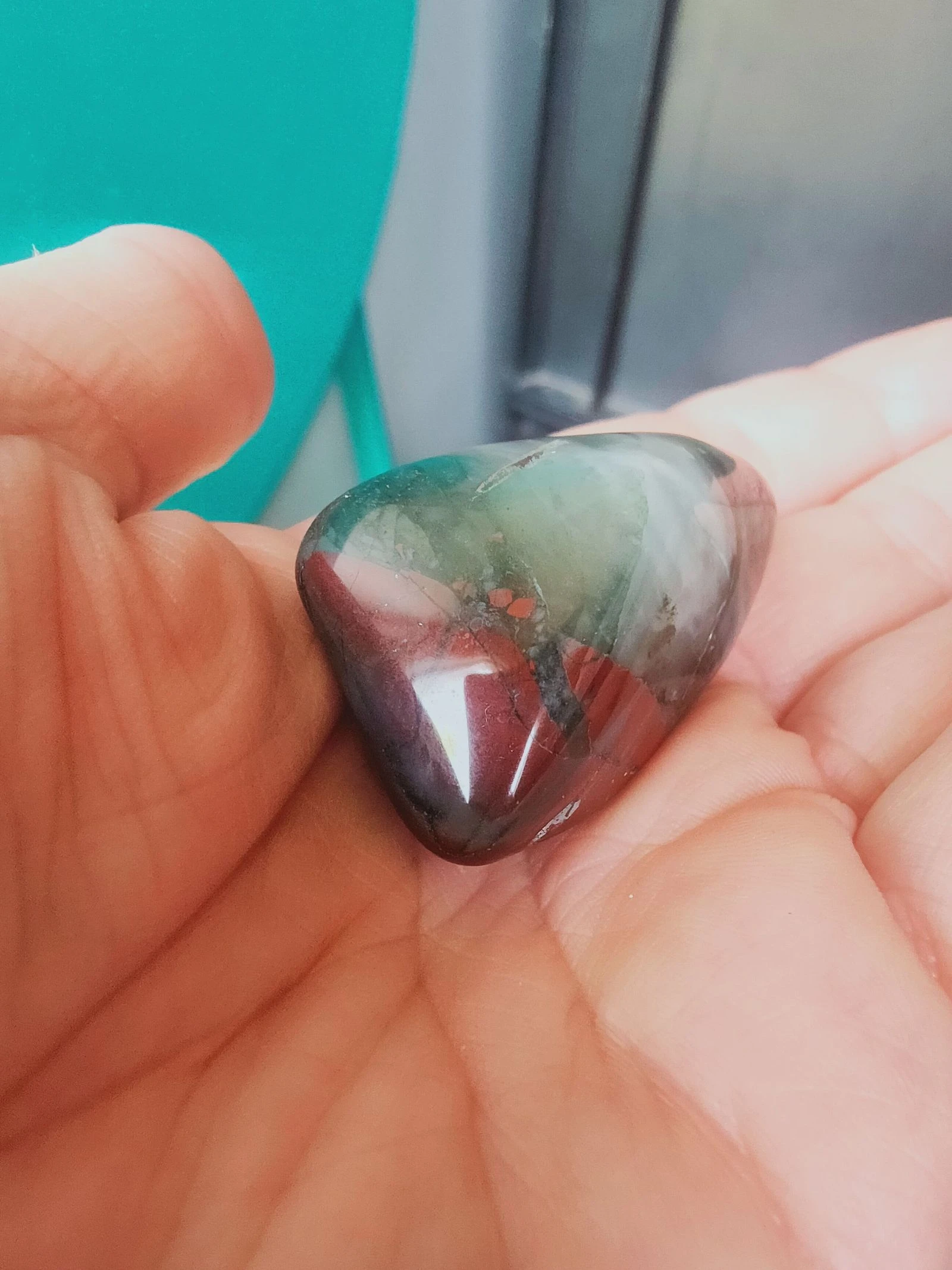Un jaspe sanguíneo heliótropo – photo 2
